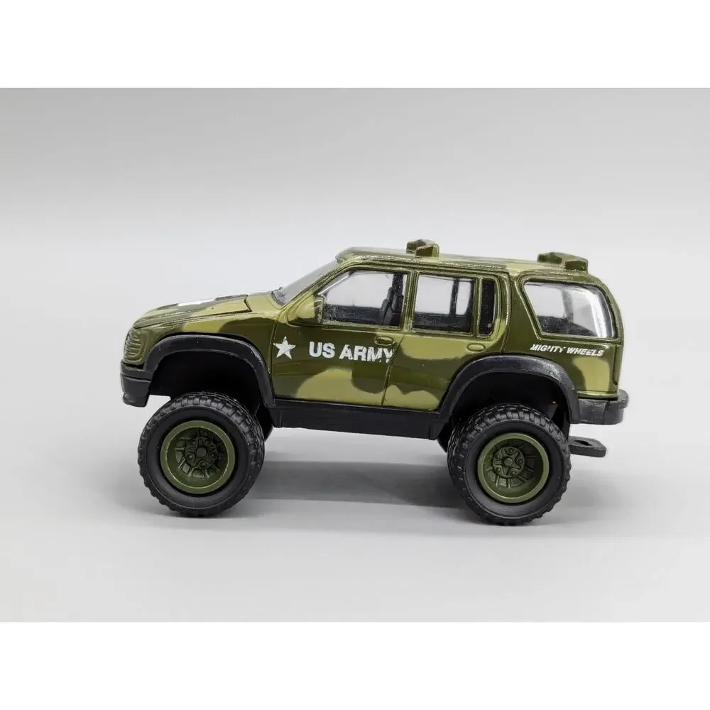 Soma International Vintage Diecast Metal USA Military Lot 1998 Hummer & 2001 SUV